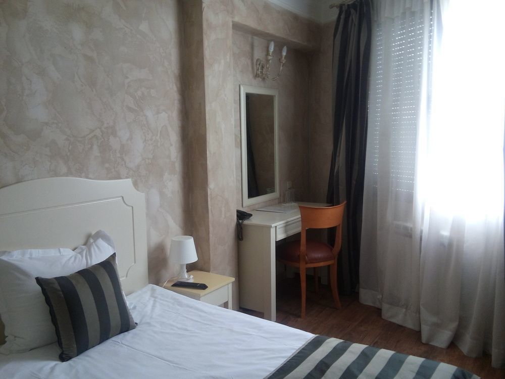 Green Hotel Alexander Palace Софія Екстер'єр фото