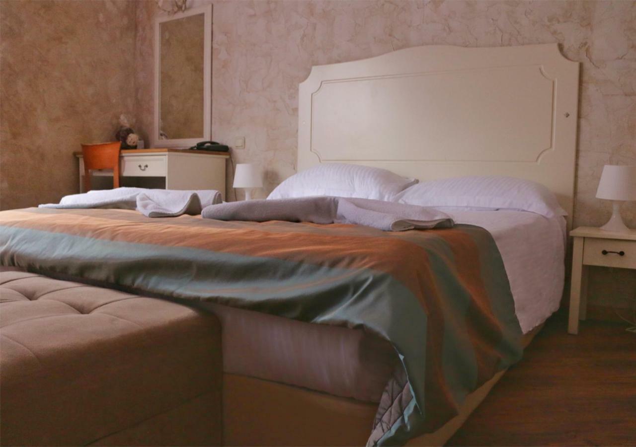 Green Hotel Alexander Palace Софія Екстер'єр фото